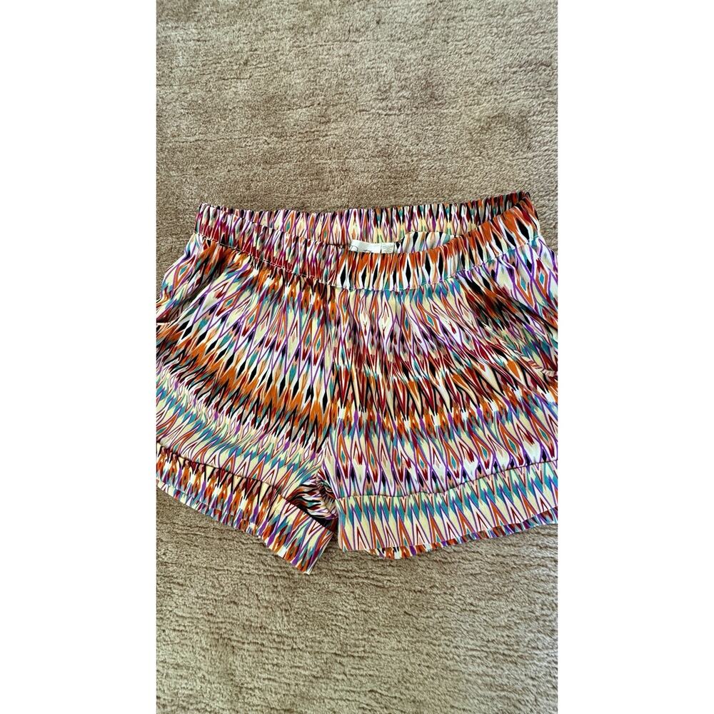 RD STYLE Women's Aztec Print Satin Shorts Size SMALL